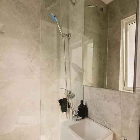 Apartamento Stunning 1bdr Main Street Penthouse! Near Sea! Gzira